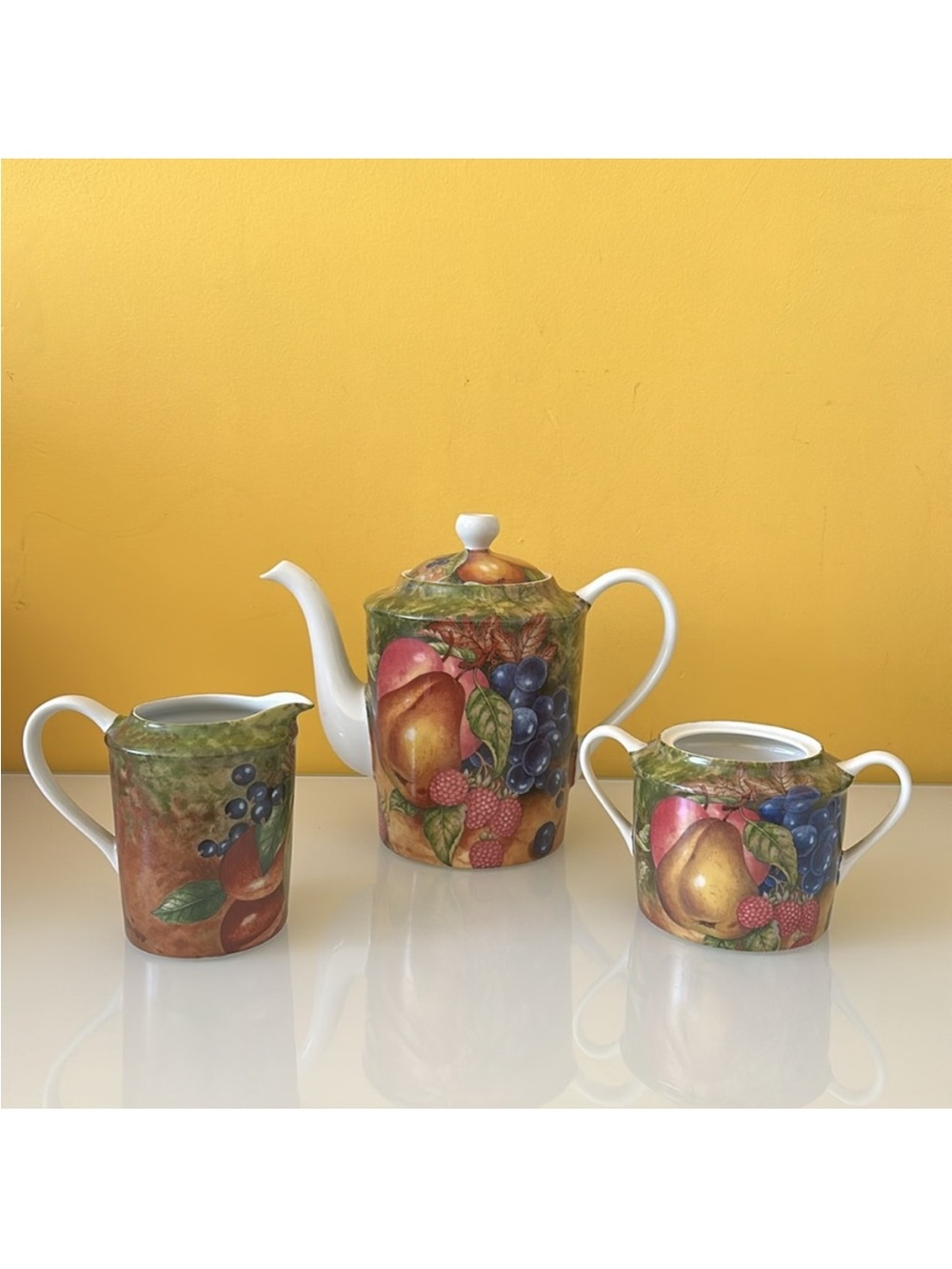Limoges France La Gloriette Lazeyras Porcelain Tea Set 4 pieces
